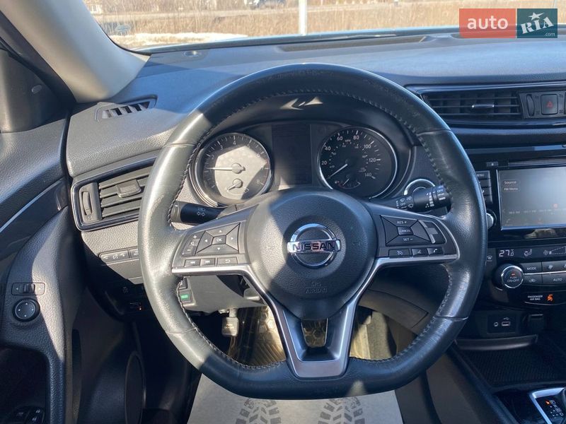 Внедорожник / Кроссовер Nissan Rogue 2018 в Житомире