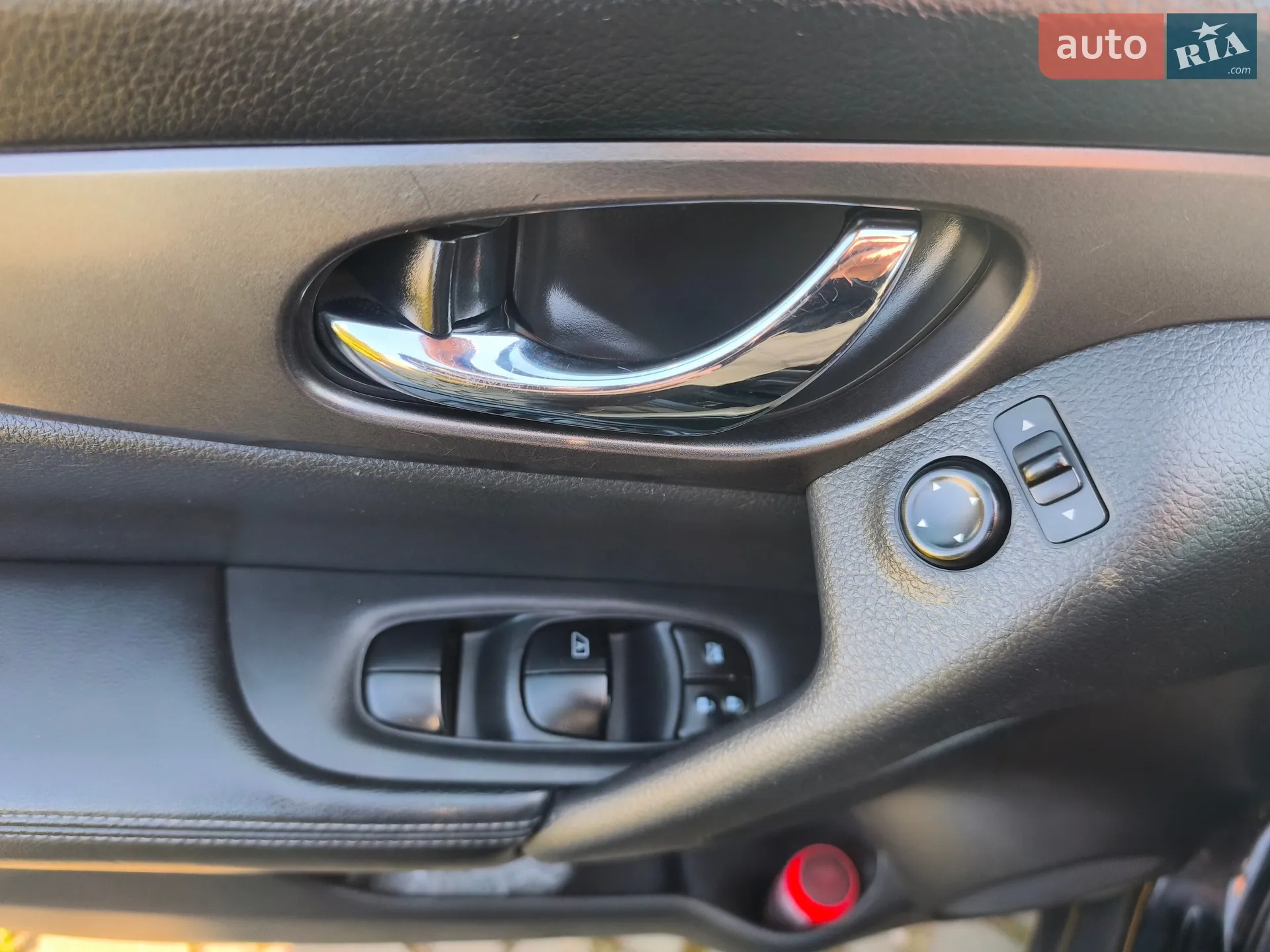 2016 Nissan Rogue - мініатюра 9