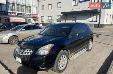 Внедорожник / Кроссовер Nissan Rogue 2014 в Харькове