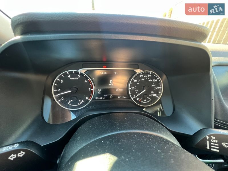 Внедорожник / Кроссовер Nissan Rogue 2021 в Козове