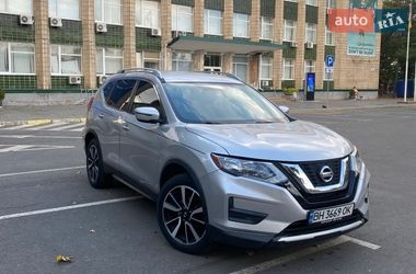 Позашляховик / Кросовер Nissan Rogue 2016 в Миколаєві