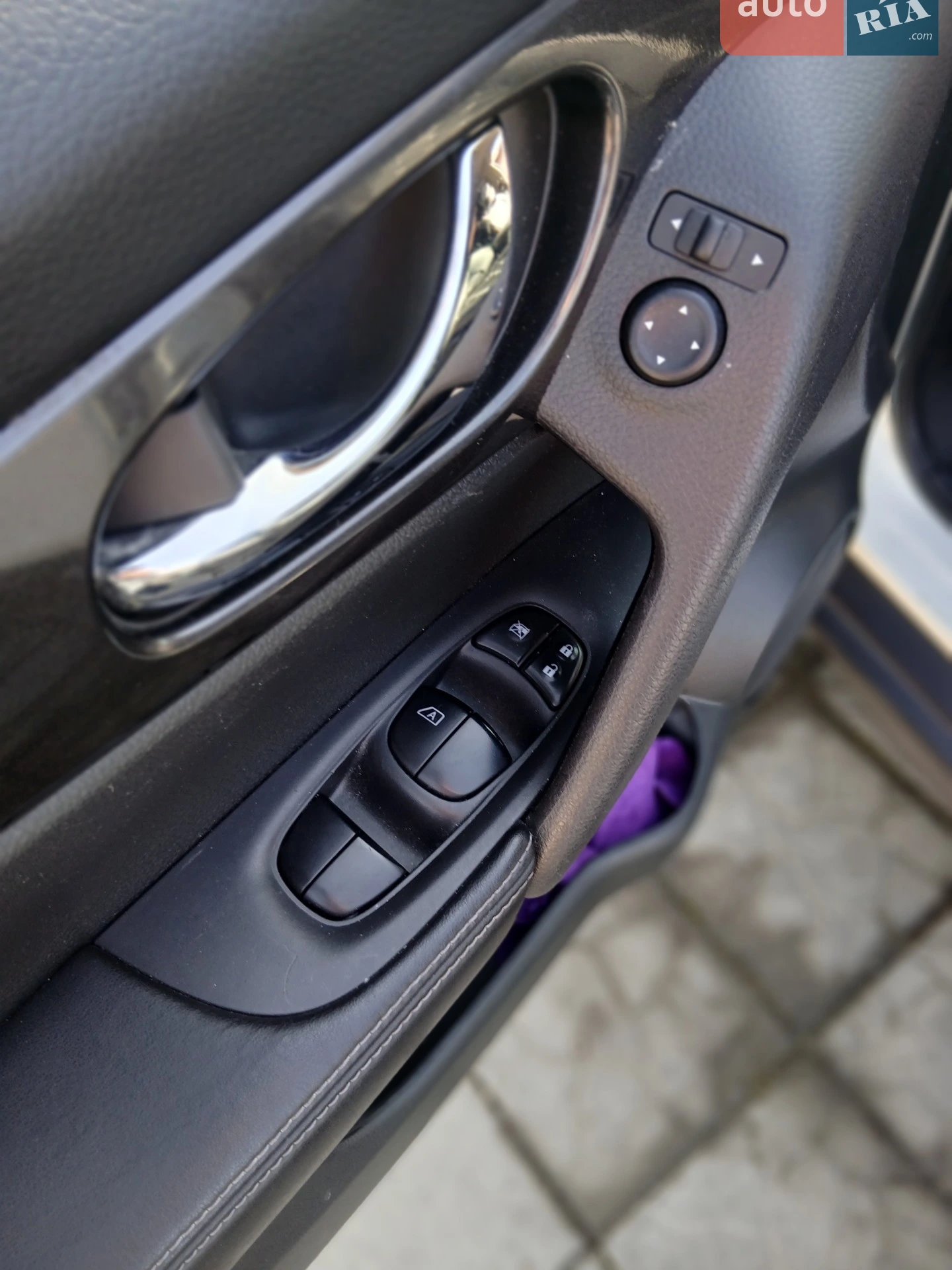 2017 Nissan Rogue - мініатюра 14