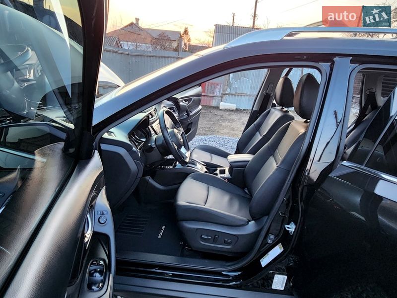Внедорожник / Кроссовер Nissan Rogue 2019 в Виннице