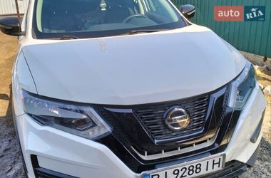 Внедорожник / Кроссовер Nissan Rogue 2019 в Новых Санжарах