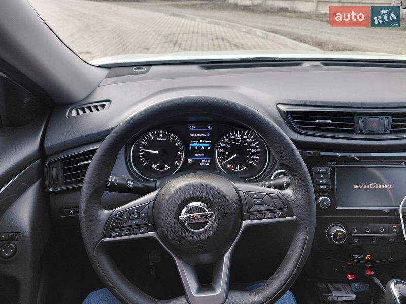 Внедорожник / Кроссовер Nissan Rogue 2018 в Тульчине