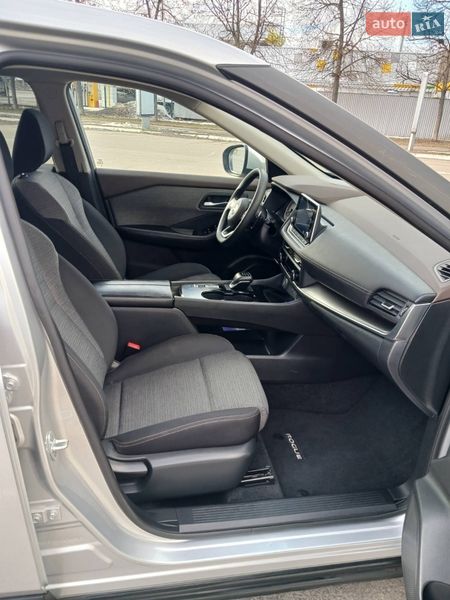 Внедорожник / Кроссовер Nissan Rogue 2023 в Броварах