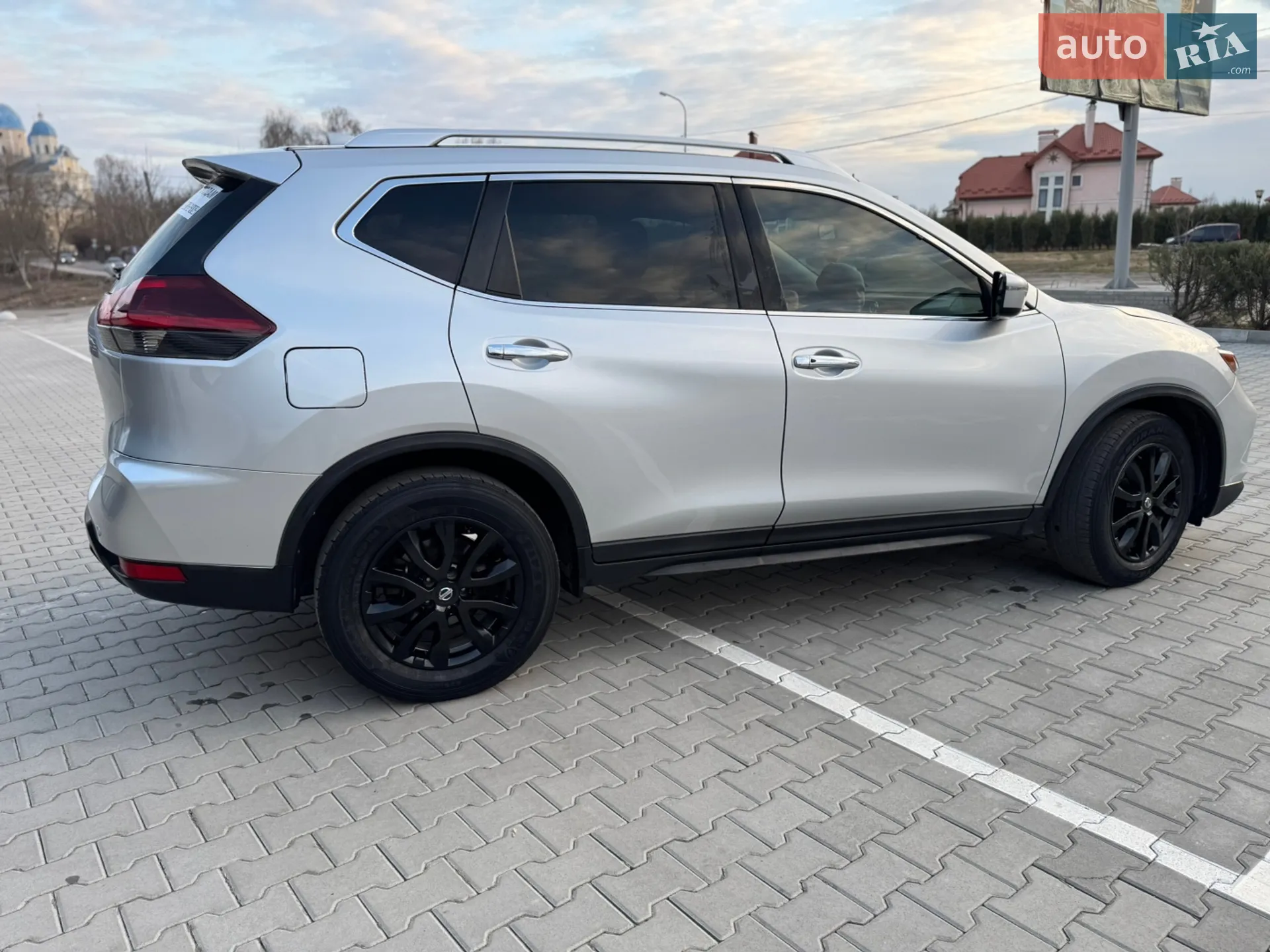 2019 Nissan Rogue - мініатюра 13