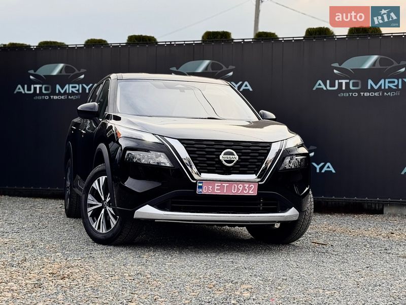 Внедорожник / Кроссовер Nissan Rogue 2023 в Самборе
