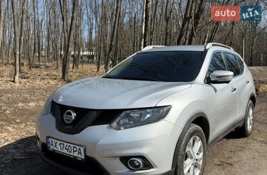 Позашляховик / Кросовер Nissan Rogue 2016 в Харкові