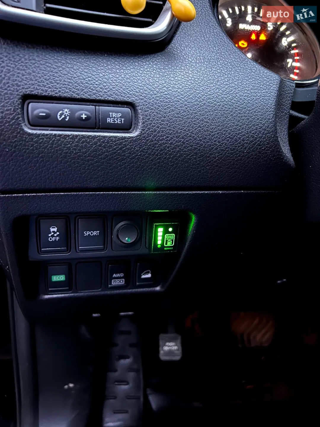 2016 Nissan Rogue - мініатюра 4