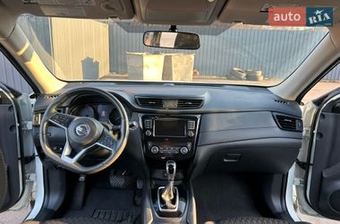Внедорожник / Кроссовер Nissan Rogue 2018 в Полтаве