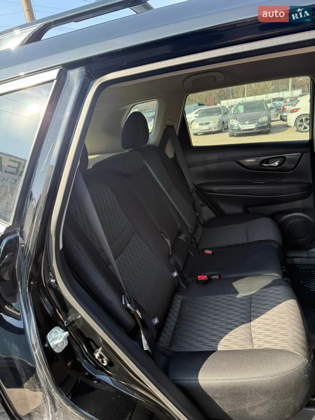 2018 Nissan Rogue - мініатюра 18