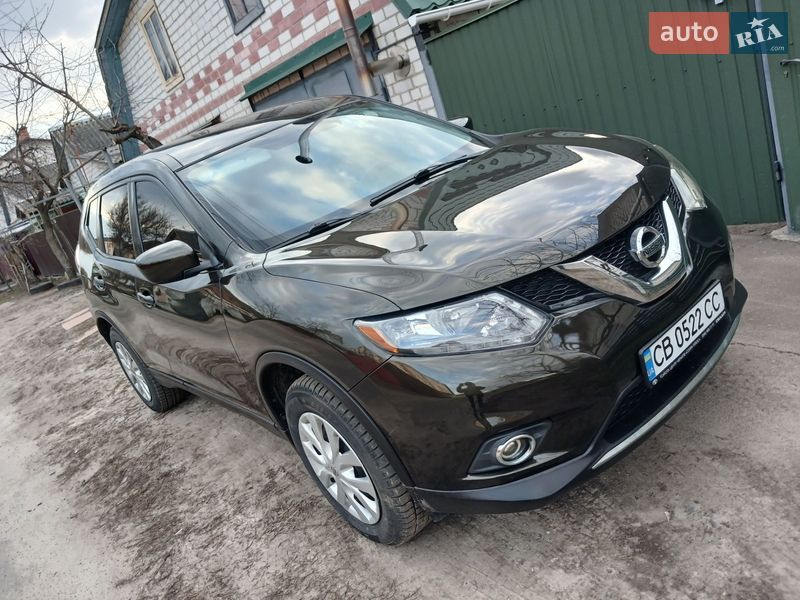 Внедорожник / Кроссовер Nissan Rogue 2016 в Чернигове