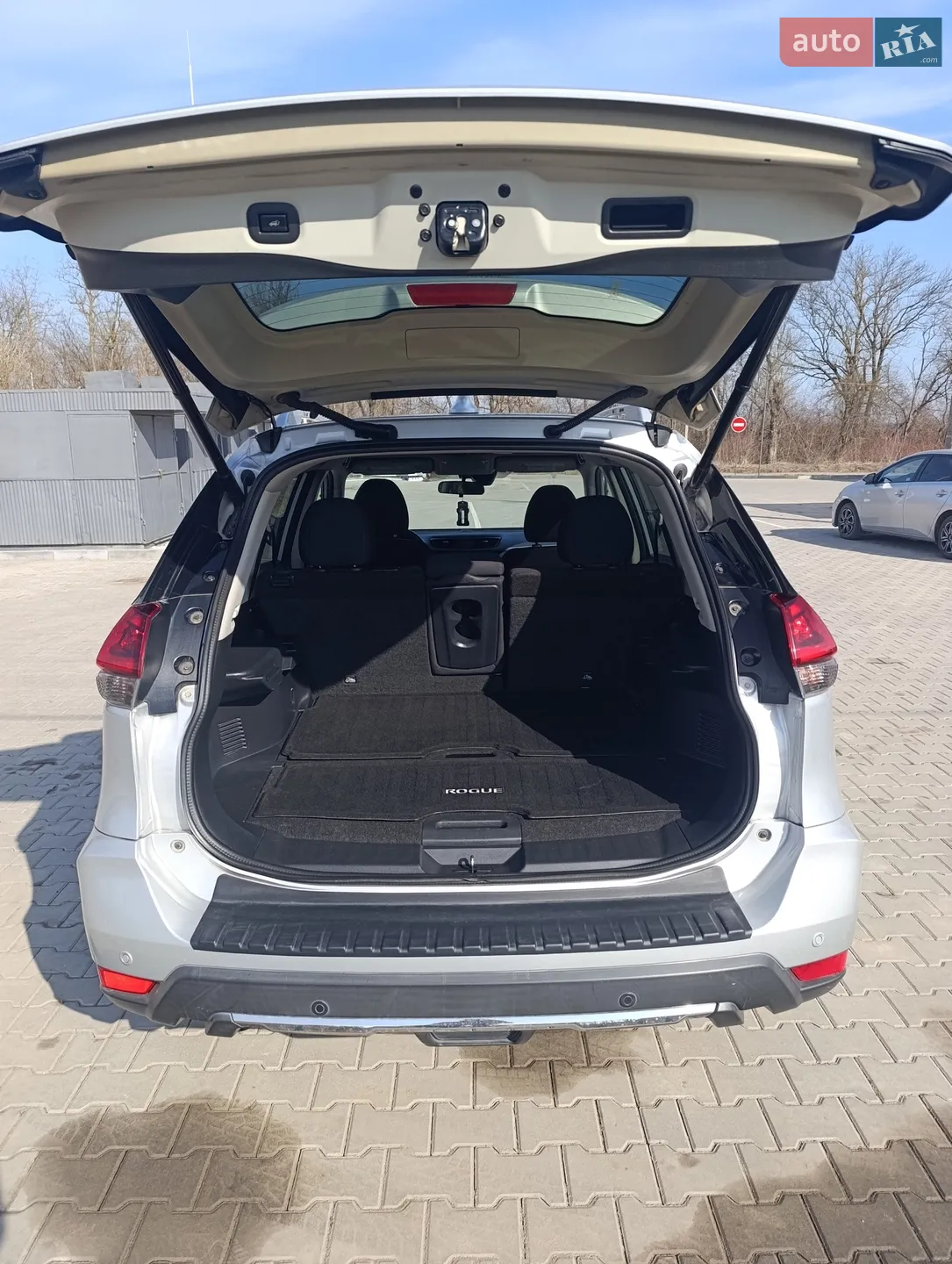 2020 Nissan Rogue - мініатюра 12