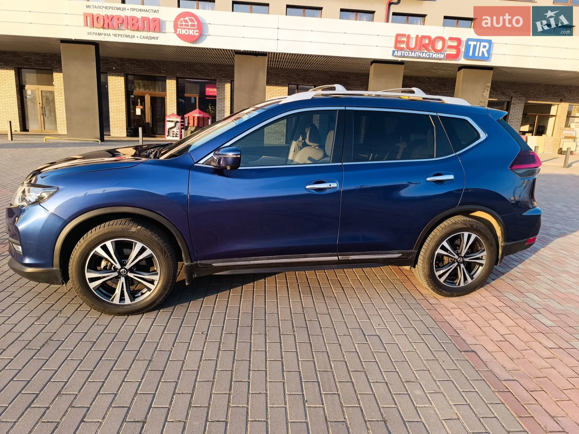 2018 Nissan Rogue - мініатюра 6