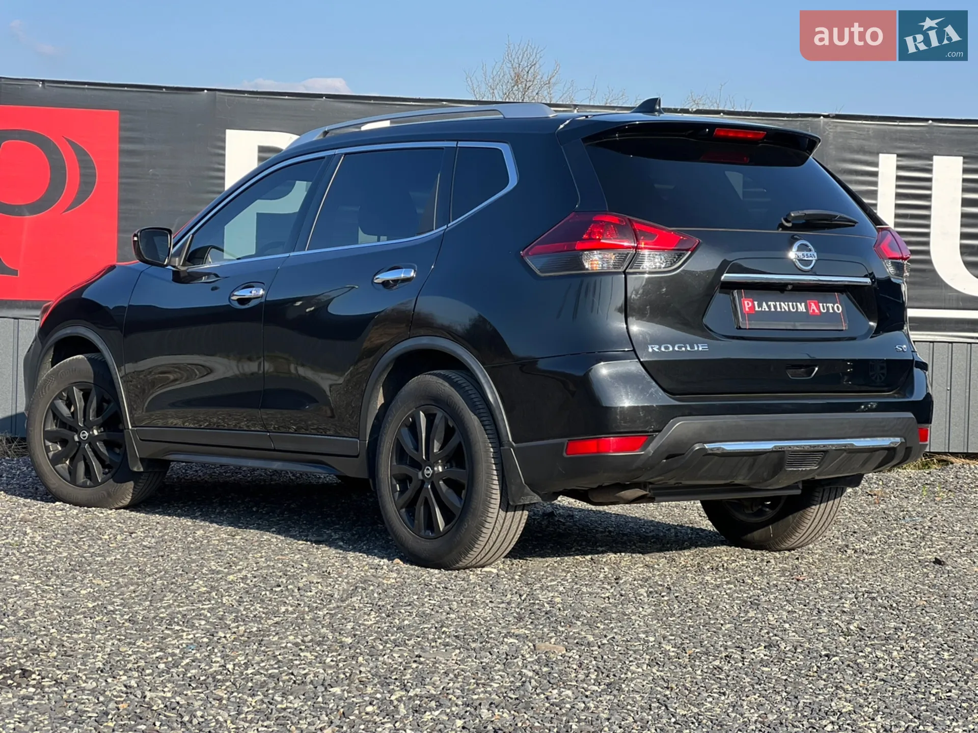 2017 Nissan Rogue - мініатюра 3