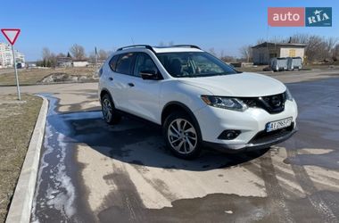 Внедорожник / Кроссовер Nissan Rogue 2015 в Шостке