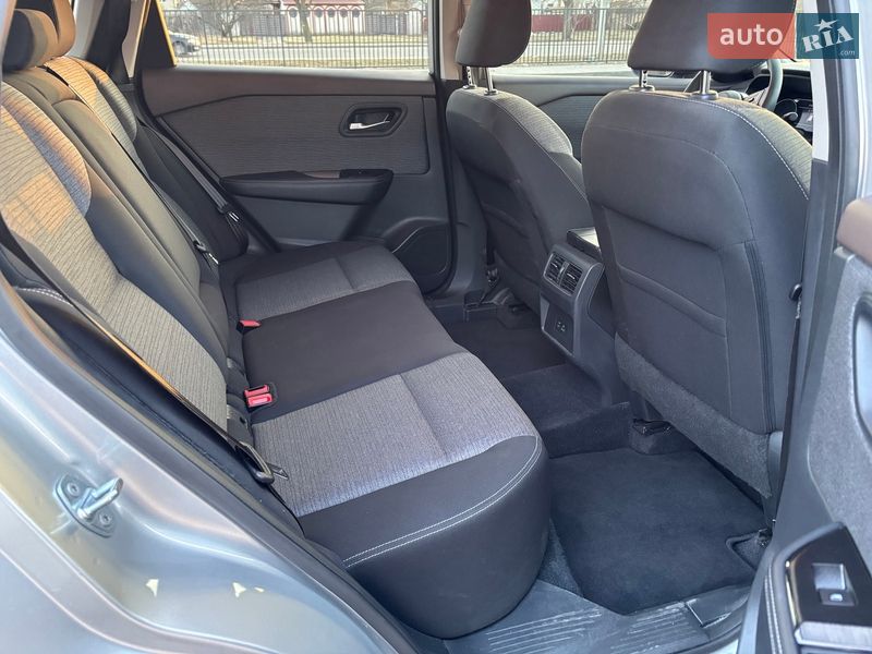 Внедорожник / Кроссовер Nissan Rogue 2021 в Чернигове