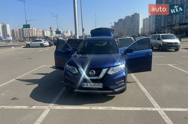 Позашляховик / Кросовер Nissan Rogue 2016 в Києві
