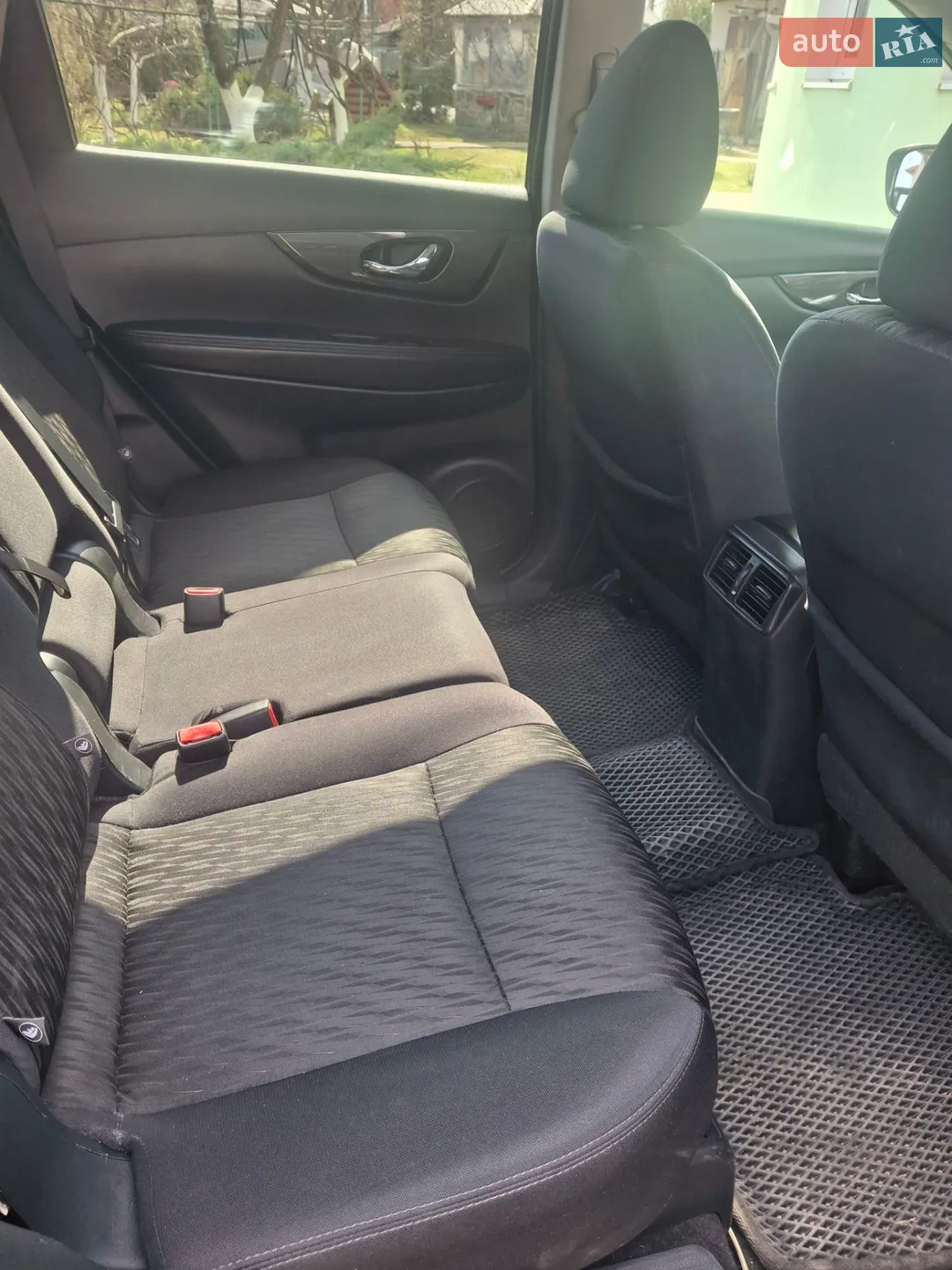 2017 Nissan Rogue - мініатюра 4