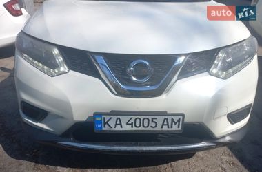Внедорожник / Кроссовер Nissan Rogue 2016 в Киеве