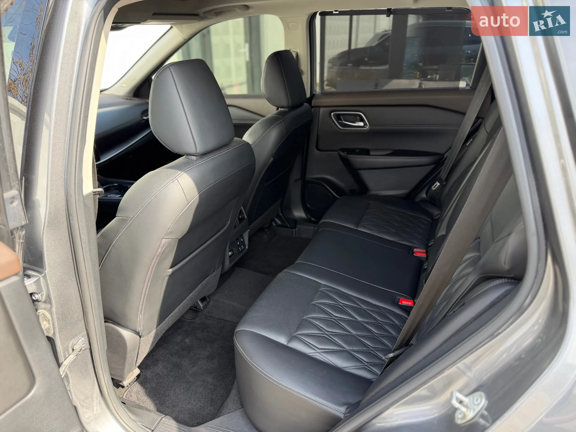 2021 Nissan Rogue - мініатюра 48