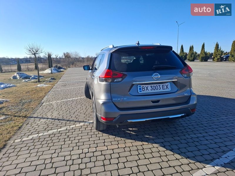 Внедорожник / Кроссовер Nissan Rogue 2016 в Шепетовке