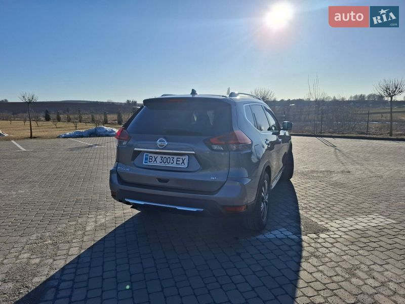 Внедорожник / Кроссовер Nissan Rogue 2016 в Шепетовке