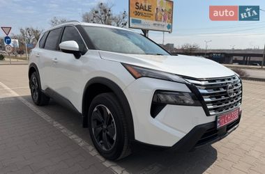 Внедорожник / Кроссовер Nissan Rogue 2024 в Киеве
