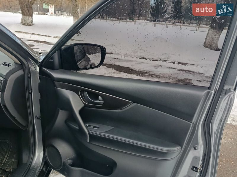 Позашляховик / Кросовер Nissan Rogue 2019 в Шептицькому