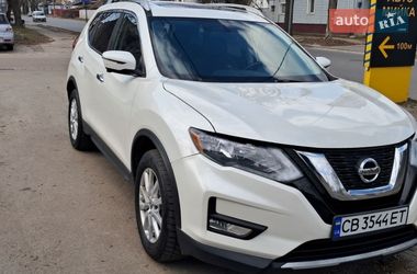 Позашляховик / Кросовер Nissan Rogue 2017 в Чернігові
