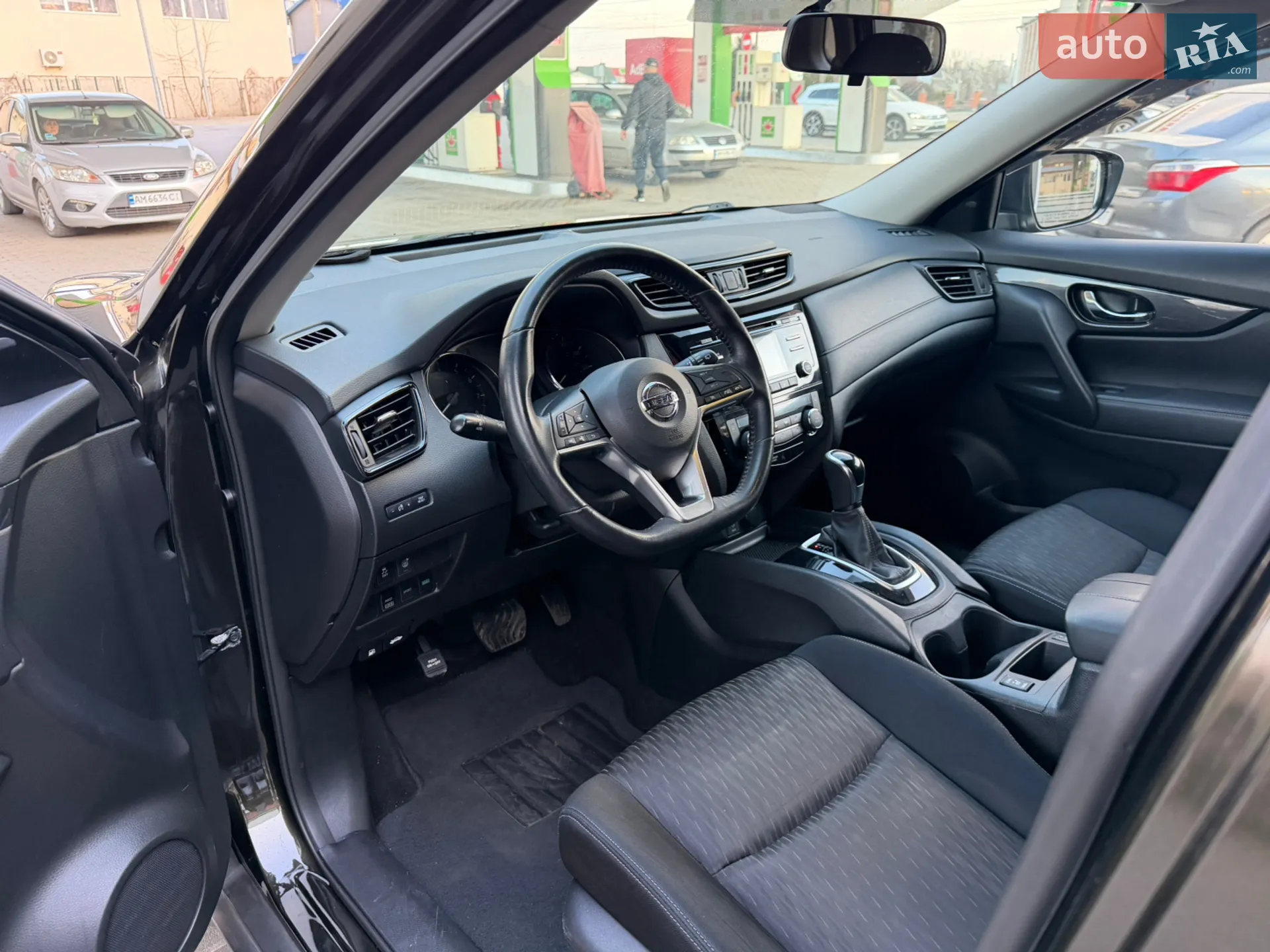 2017 Nissan Rogue - мініатюра 28