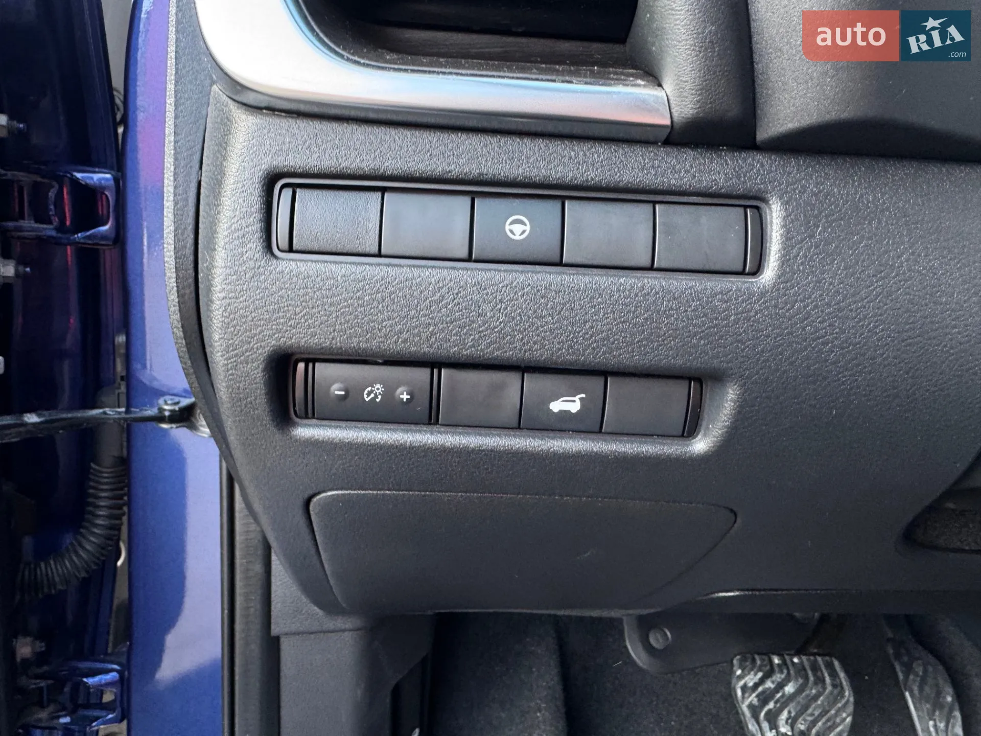 2021 Nissan Rogue - мініатюра 17