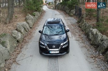Позашляховик / Кросовер Nissan Rogue 2021 в Тернополі