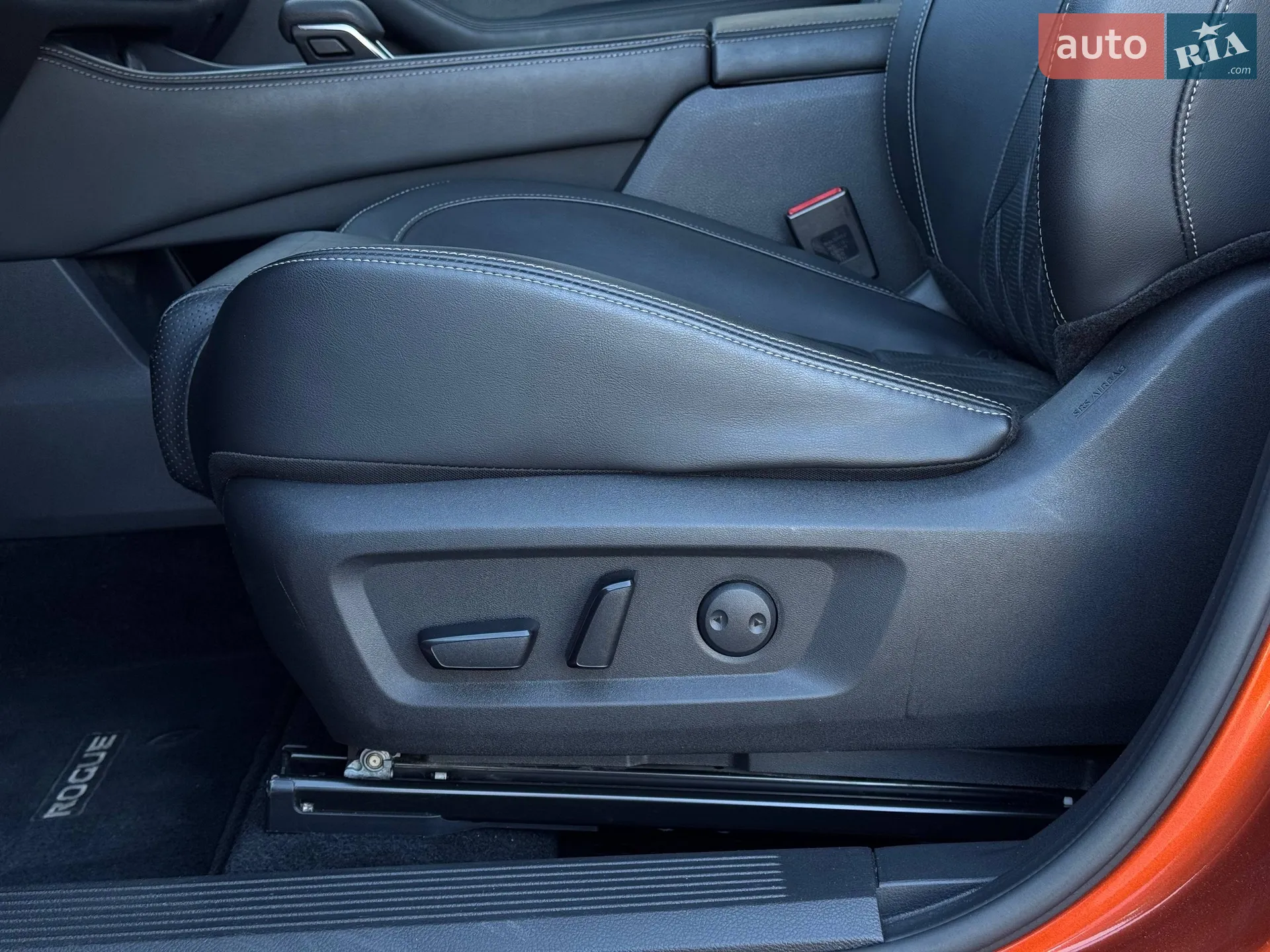 2021 Nissan Rogue - мініатюра 31