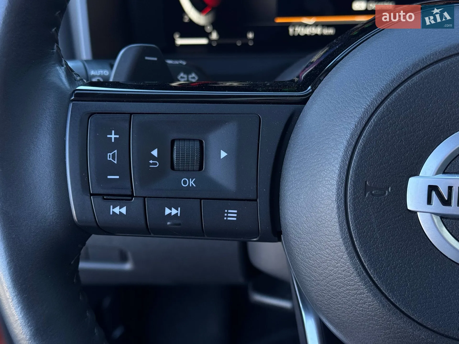 2021 Nissan Rogue - мініатюра 41
