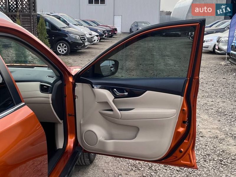 Внедорожник / Кроссовер Nissan Rogue 2017 в Луцке фото 27 Внедорожник / Кроссовер Nissan Rogue 2017 в Луцке