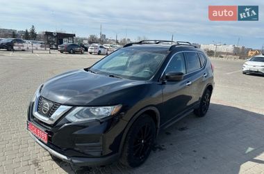 Внедорожник / Кроссовер Nissan Rogue 2017 в Харькове