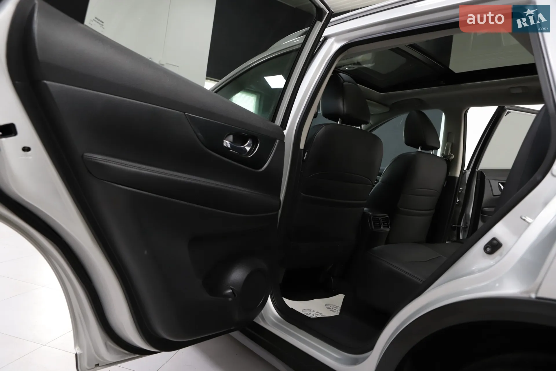 2017 Nissan Rogue - мініатюра 87