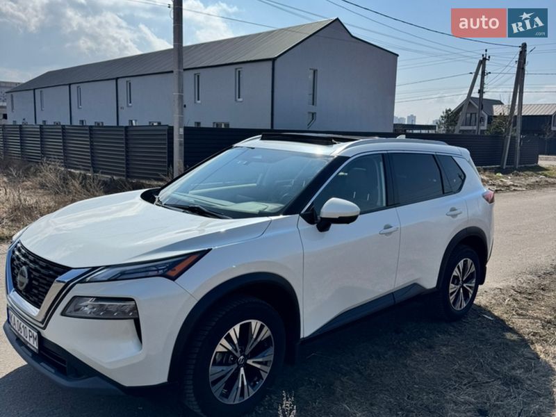 Позашляховик / Кросовер Nissan Rogue 2021 в Києві