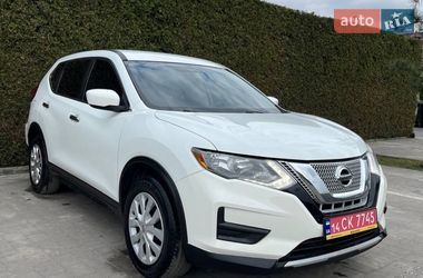 Позашляховик / Кросовер Nissan Rogue 2017 в Львові