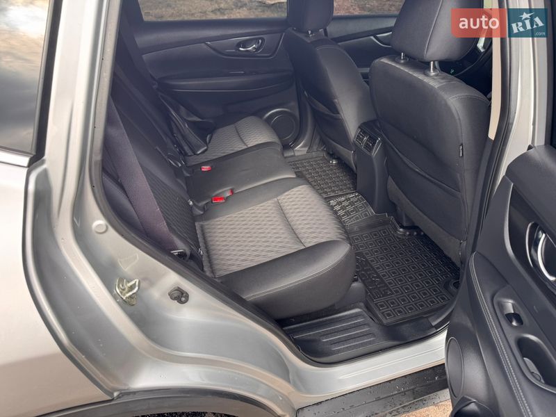 Внедорожник / Кроссовер Nissan Rogue 2019 в Кролевце