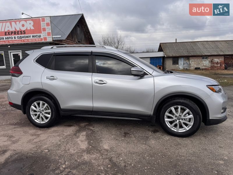 Внедорожник / Кроссовер Nissan Rogue 2019 в Кролевце