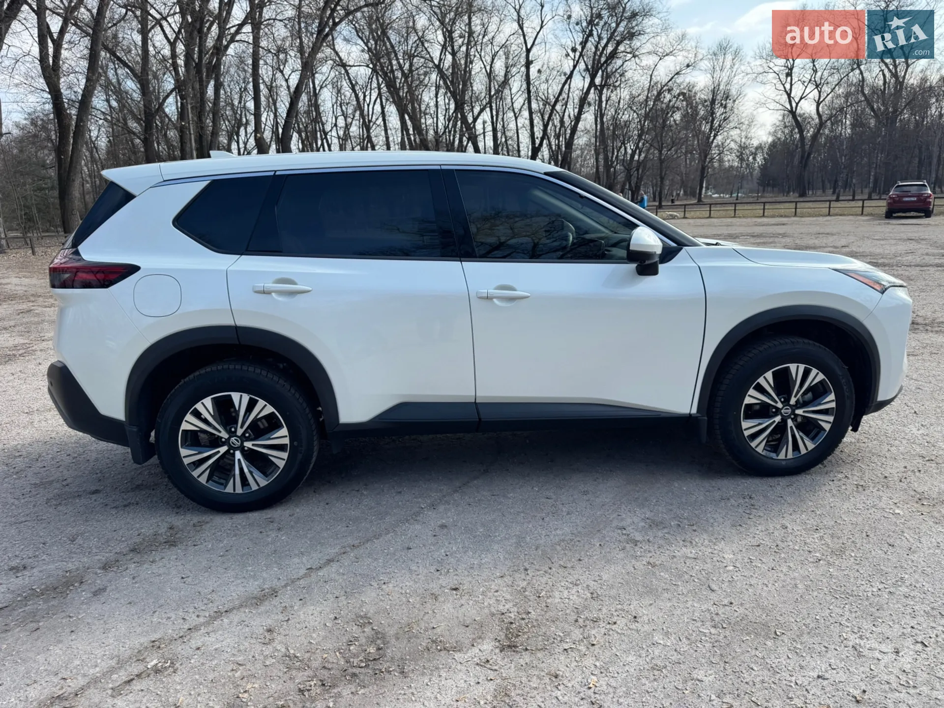 2021 Nissan Rogue - мініатюра 3