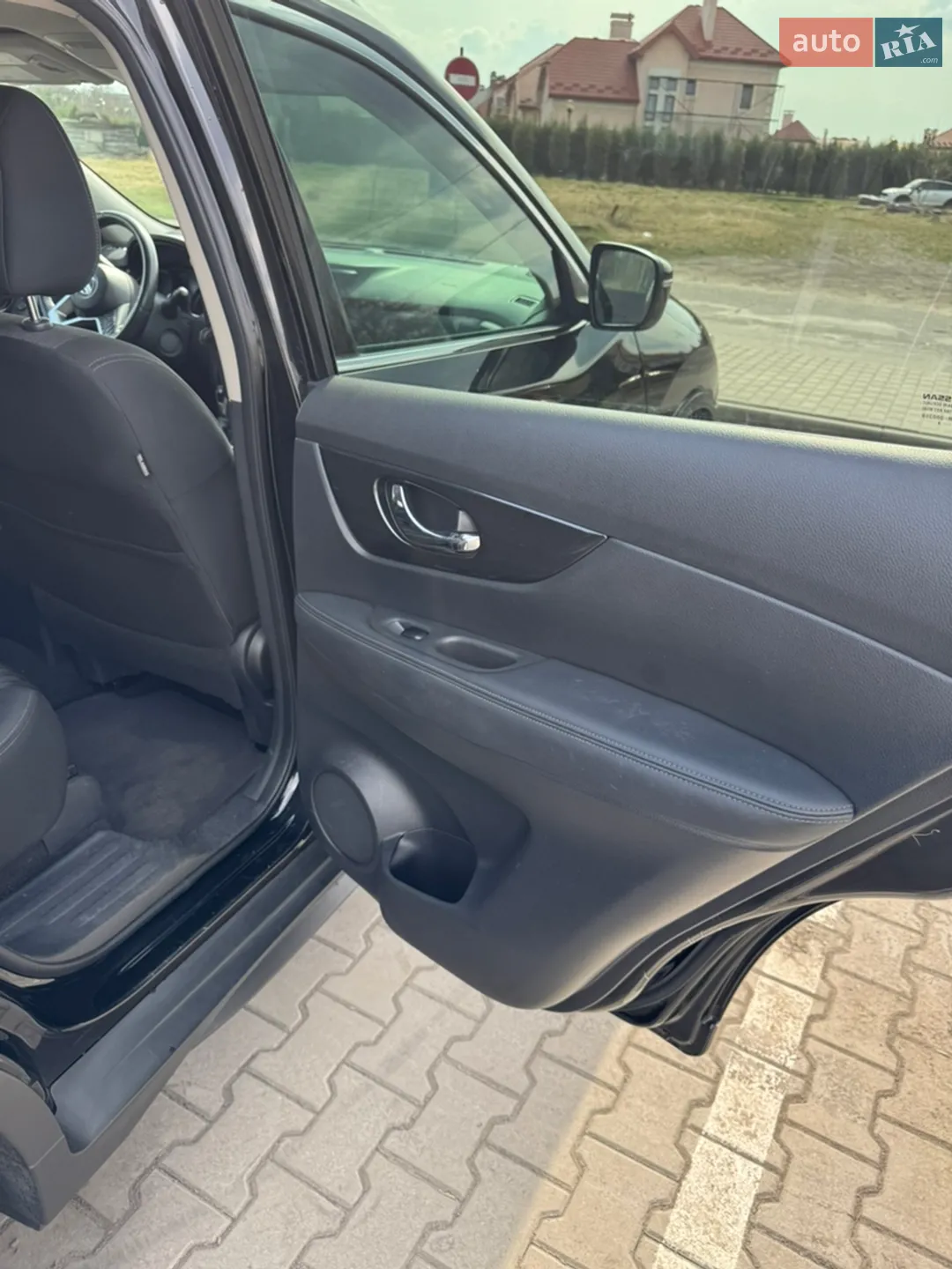 2018 Nissan Rogue - мініатюра 23