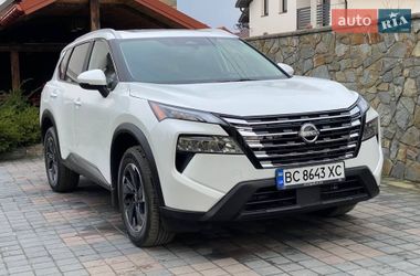 Позашляховик / Кросовер Nissan Rogue 2024 в Трускавці