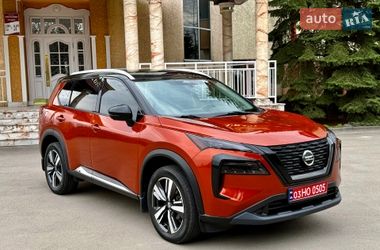 Внедорожник / Кроссовер Nissan Rogue 2021 в Тернополе