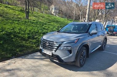Внедорожник / Кроссовер Nissan Rogue 2024 в Одессе