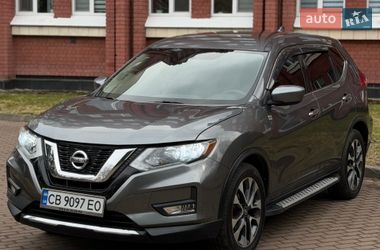 Позашляховик / Кросовер Nissan Rogue 2016 в Чернігові