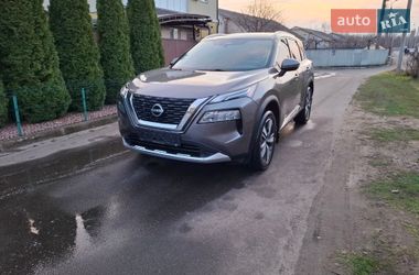 Позашляховик / Кросовер Nissan Rogue 2023 в Києві